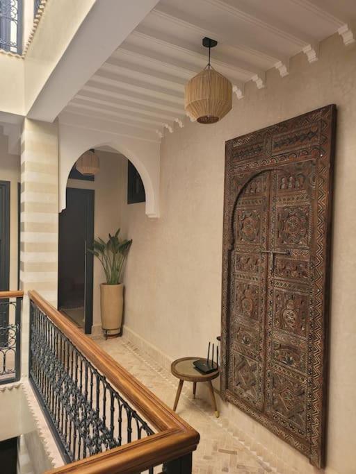 Riad Isahiac Avec Piscine En Exclusivite Marrakesh Buitenkant foto