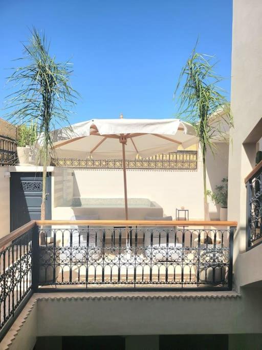 Riad Isahiac Avec Piscine En Exclusivite Marrakesh Buitenkant foto